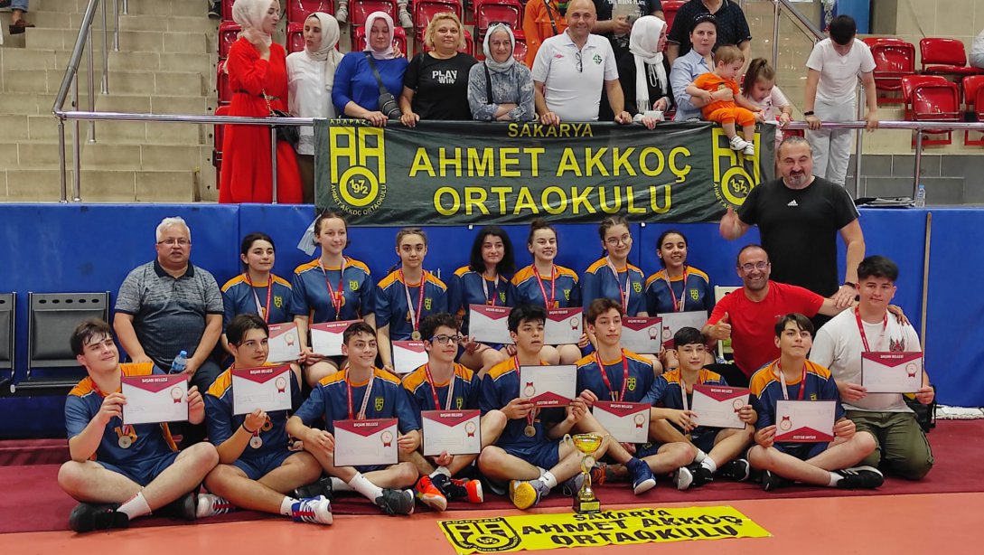 Korfbol Türkiye Şampiyonu Ahmet Akkoç Ortaokulu